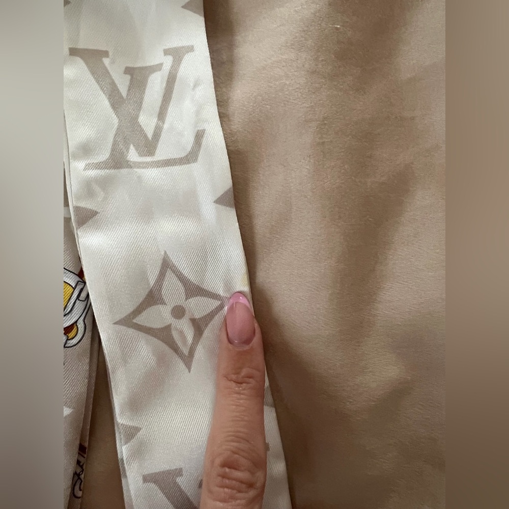 Louis Vuitton Bandeau - Picture 5 of 6